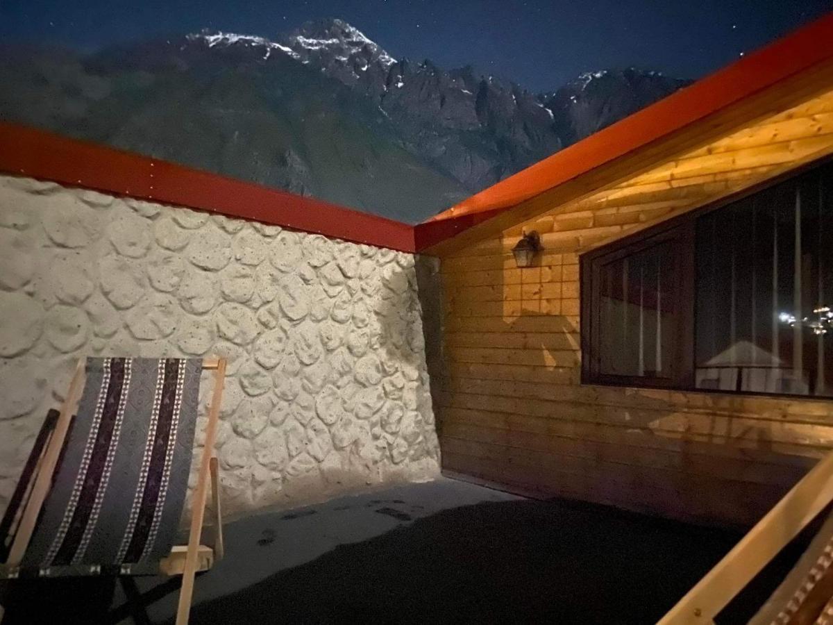 Four Season In Kazbegi Hotell Exteriör bild