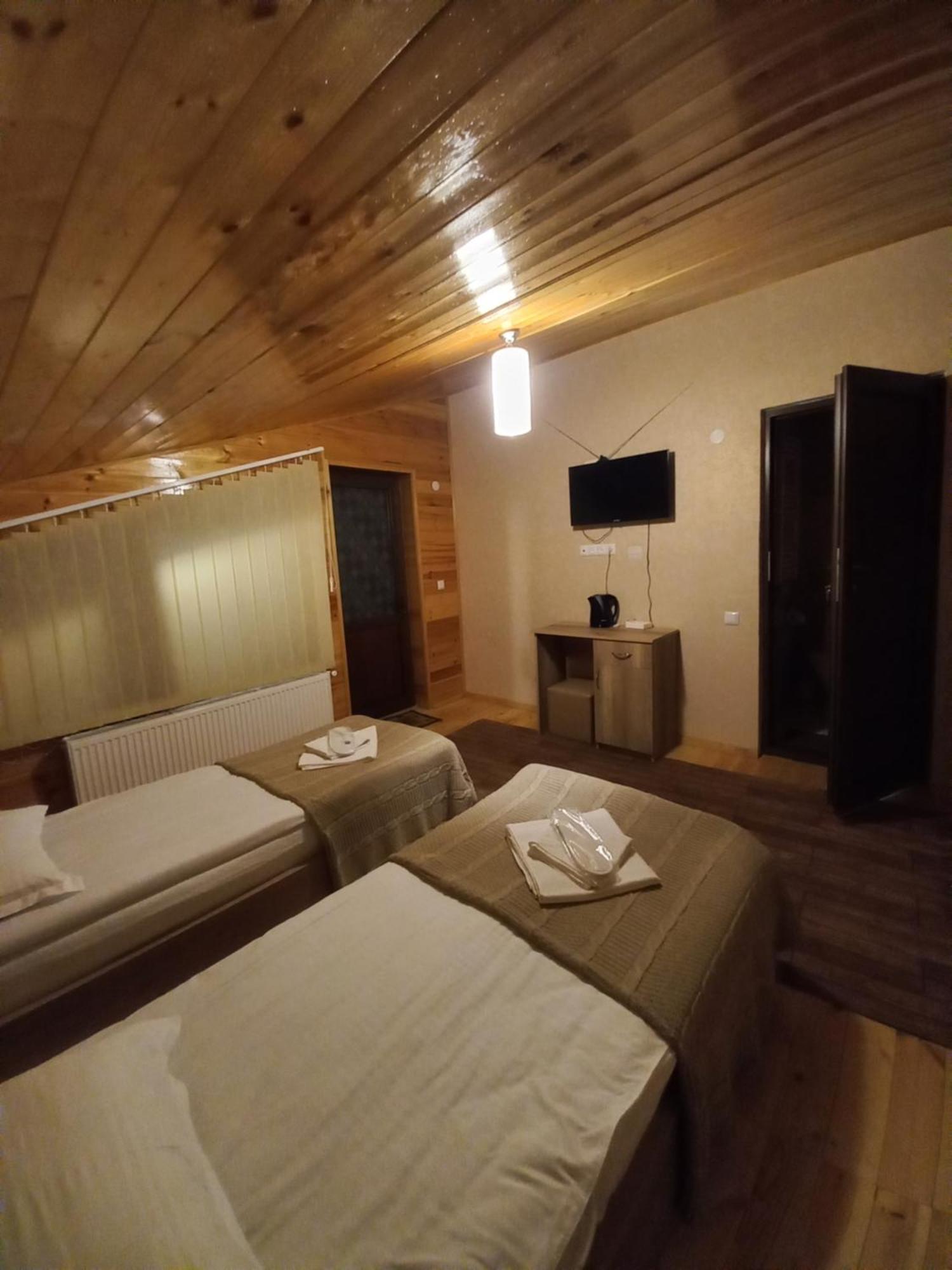 Four Season In Kazbegi Hotell Rum bild