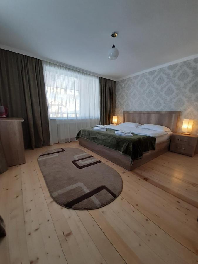 Four Season In Kazbegi Hotell Exteriör bild
